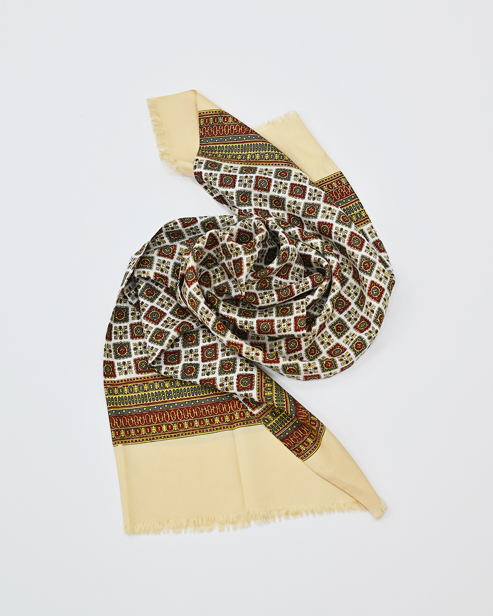 Винтажный шарф с геометрическим узором — фото 4