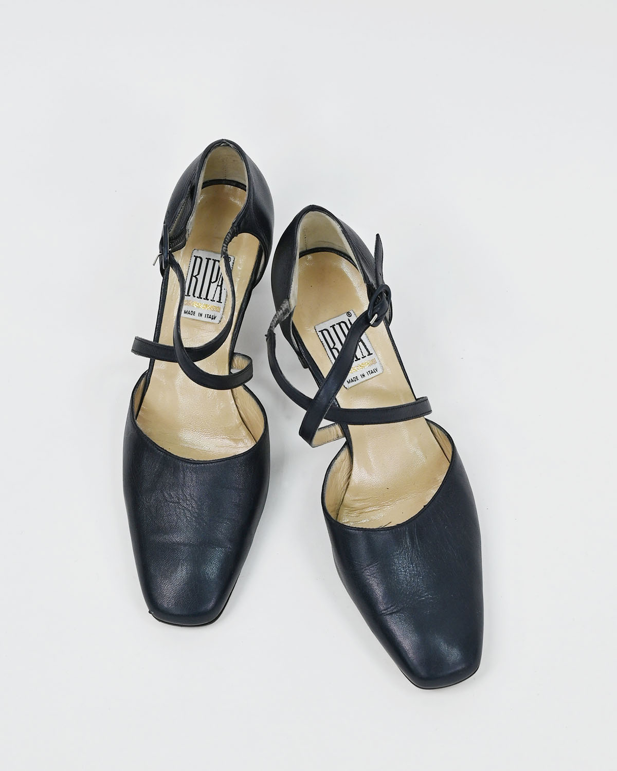 Женские кожаные туфли RIPA на устойчивом каблуке RIPA