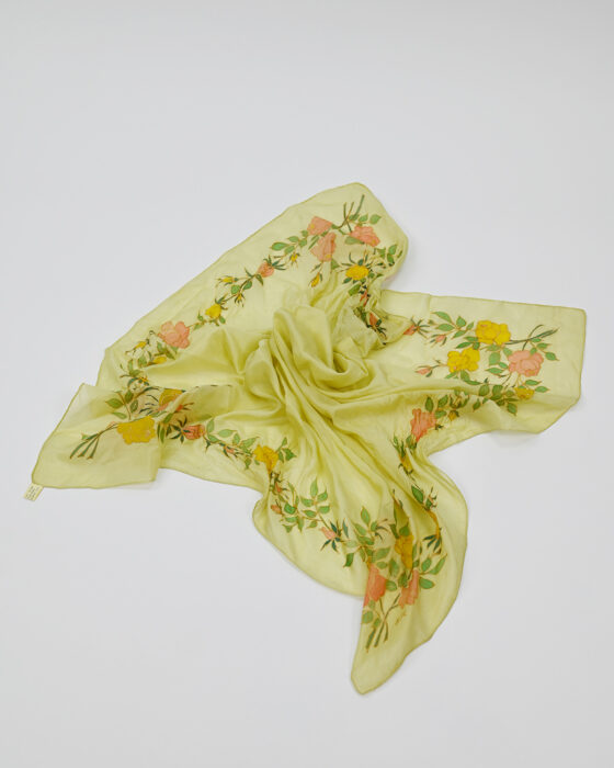 Платок шлковый с цветочным принтом — фото 4