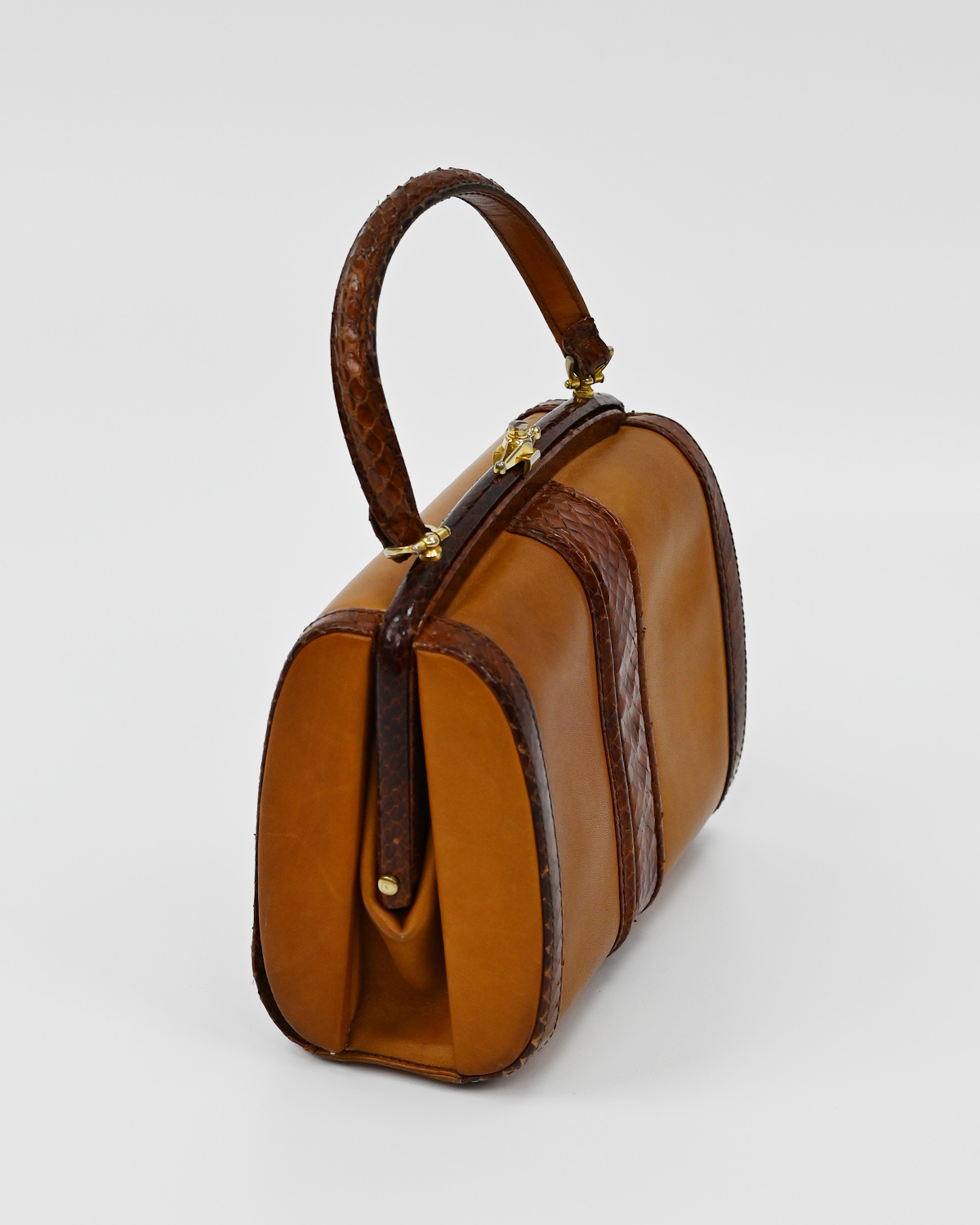 Сумка с вставками под змеиную кожу — фото 2