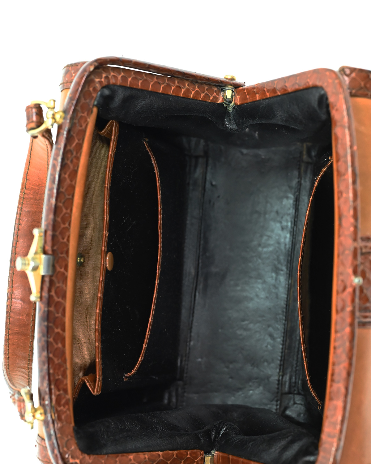 Сумка с вставками под змеиную кожу — фото 5