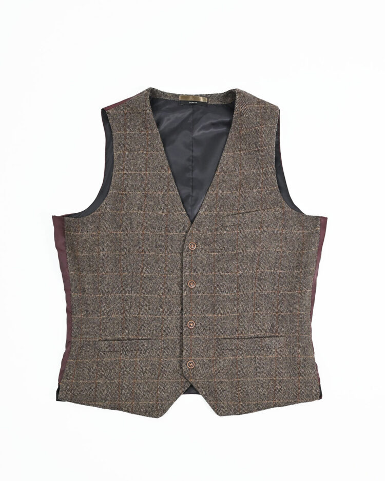 Жилет из шерсти