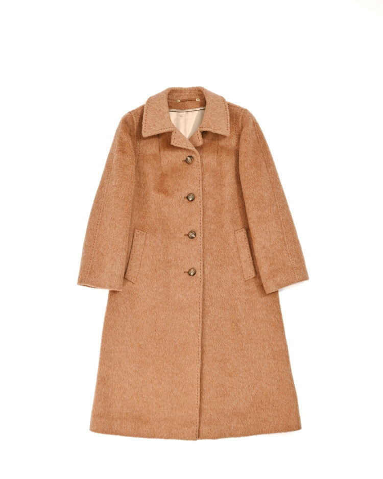 Пальто из шерсти