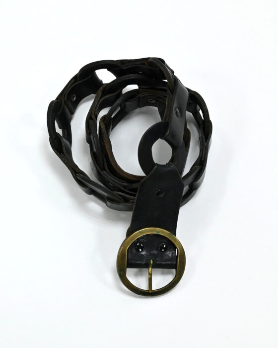 Кожаный ремень с круглыми звеньями