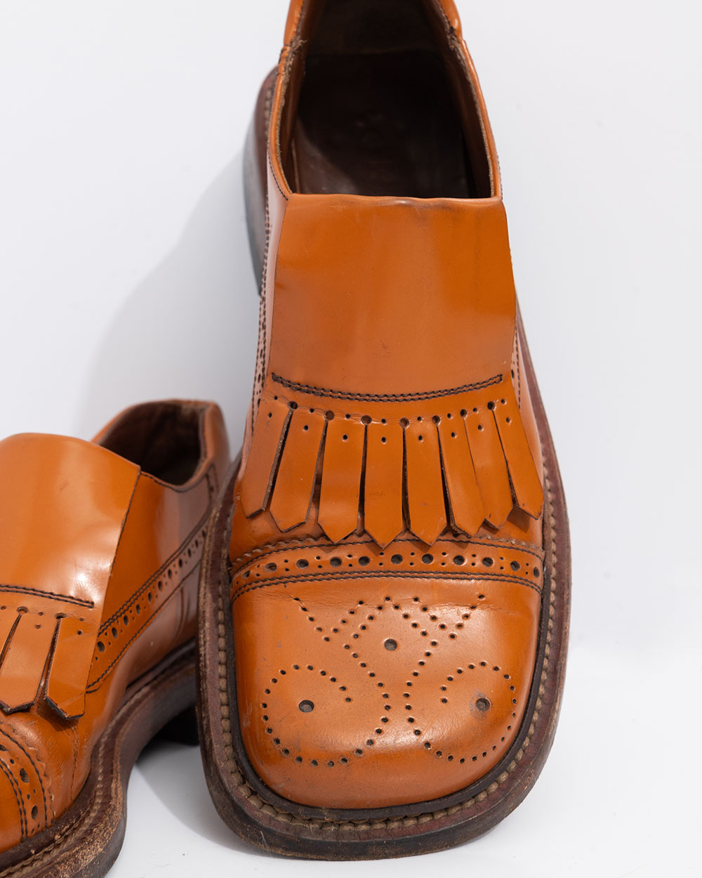 Кожаные лоферы с перфорацией PRADA PRADA — фото 3