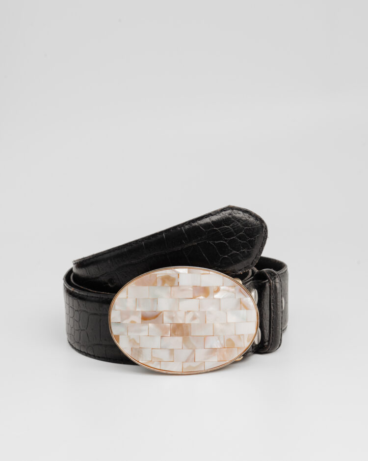 Ремень с пряжкой из перламутра