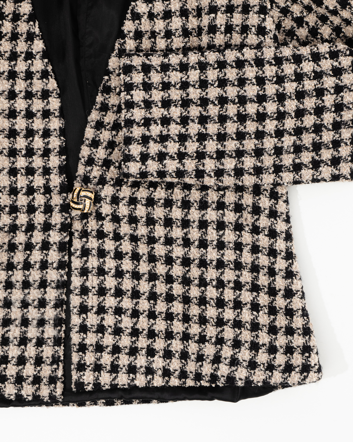 Шерстяной жакет с фактурным узором — фото 4