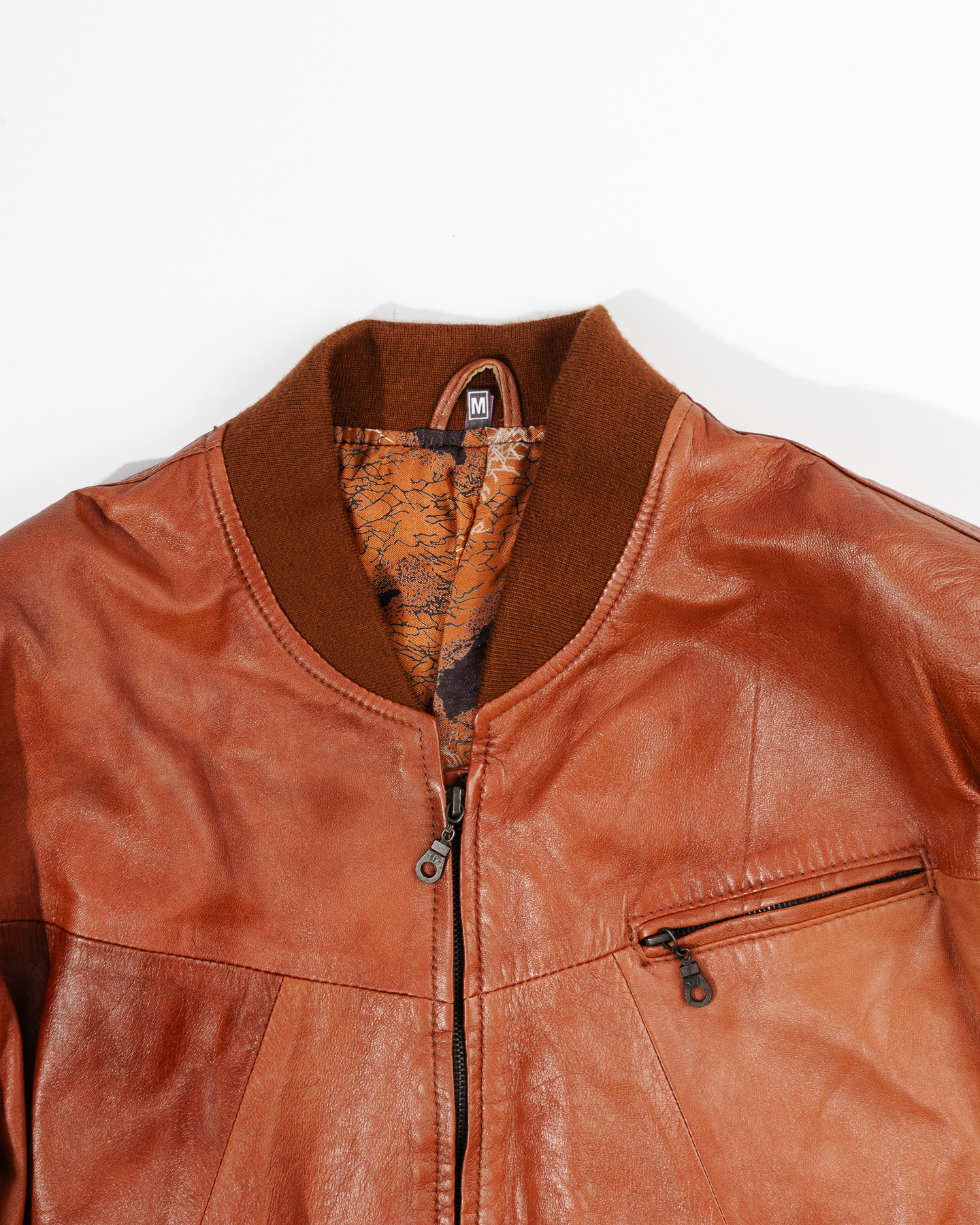 Кожаная куртка-бомбер — фото 3