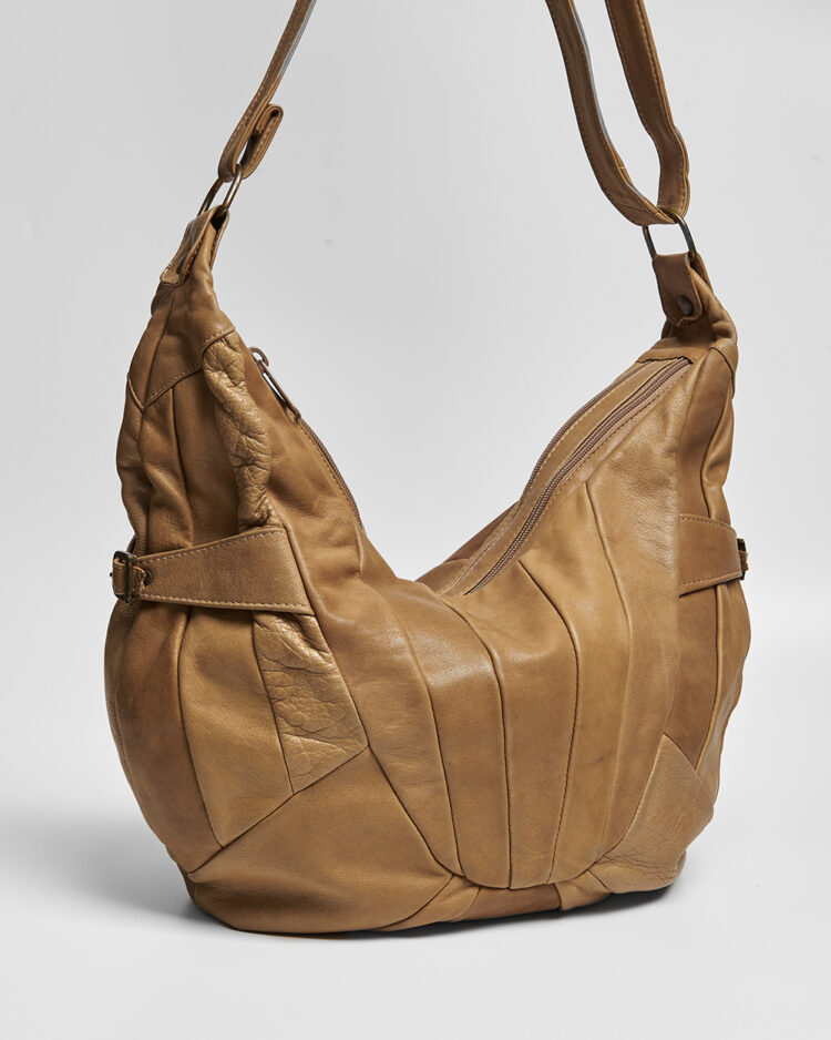 Сумка из натуральной кожи