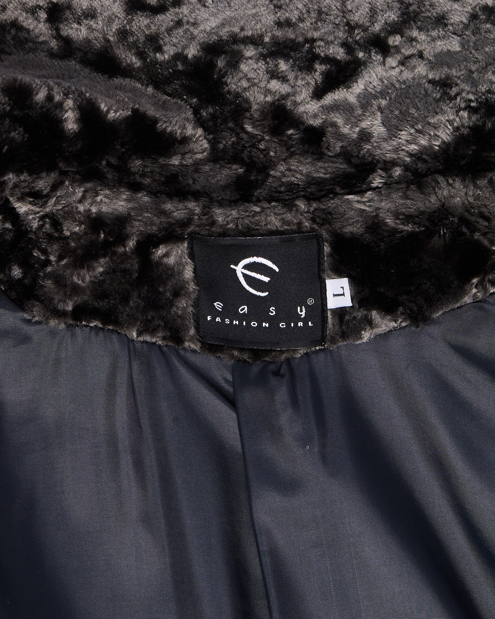 Шуба из искусственного меха Easy Fashion Girl — фото 5