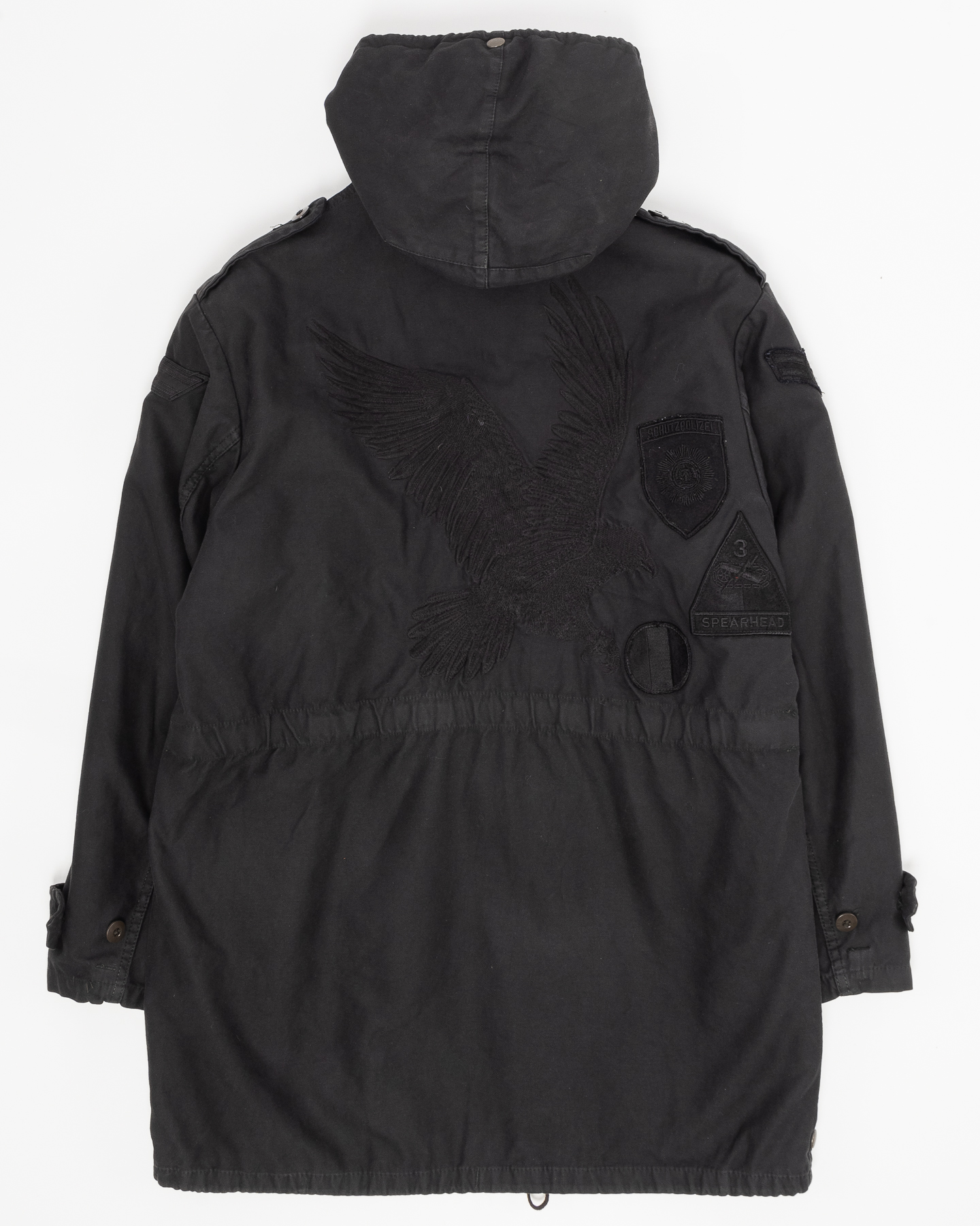 Парка с нашивками — фото 2