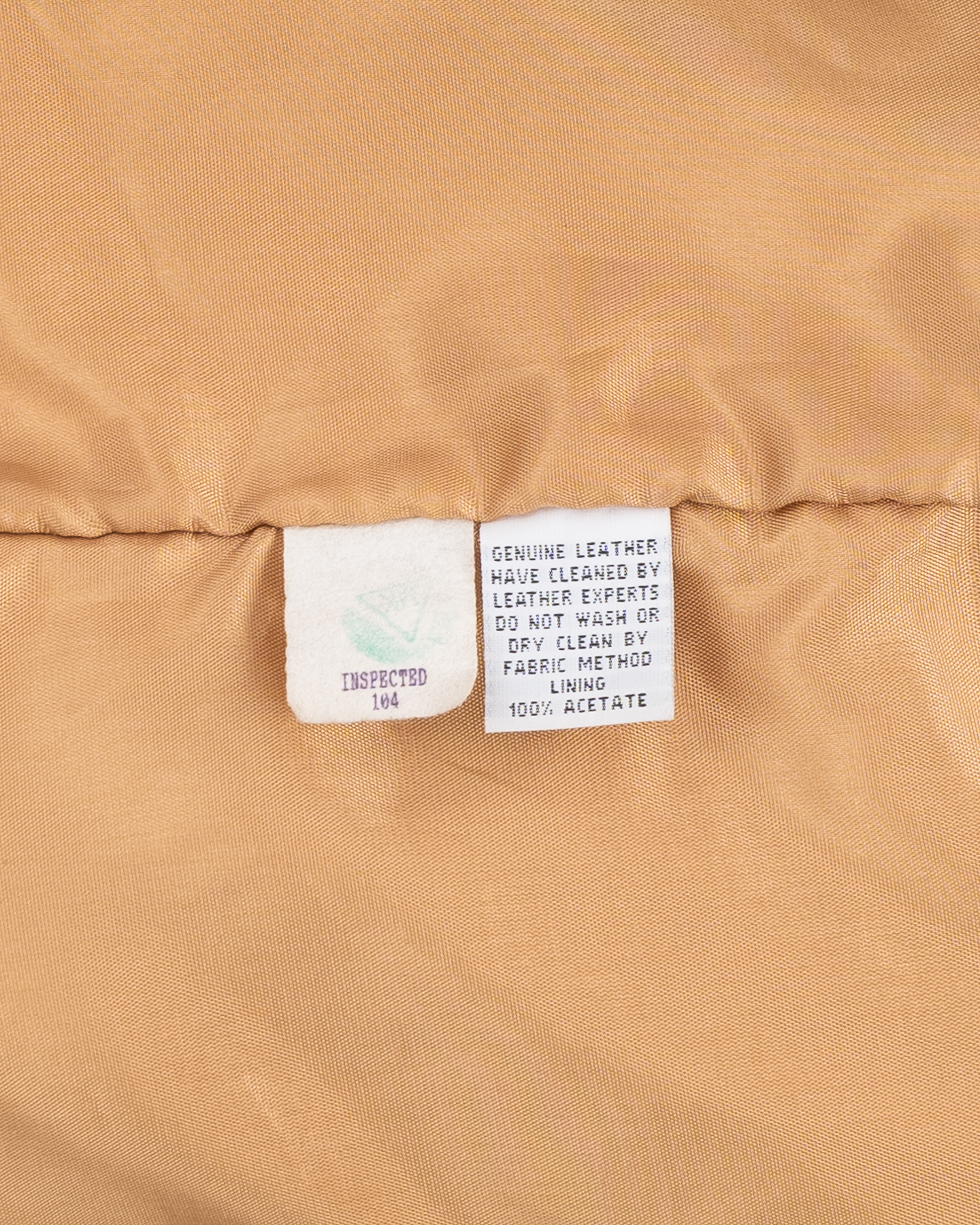 Куртка из кожи с меховой отделкой — фото 4