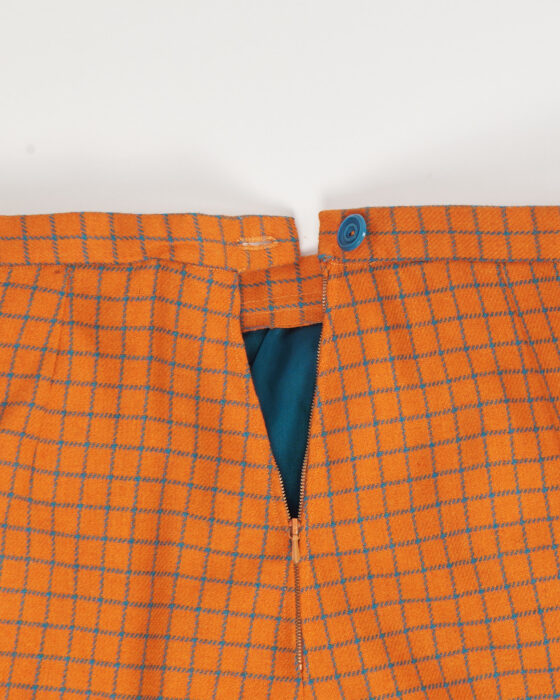 Юбка-шорты в клетку из плотной шерсти — фото 6