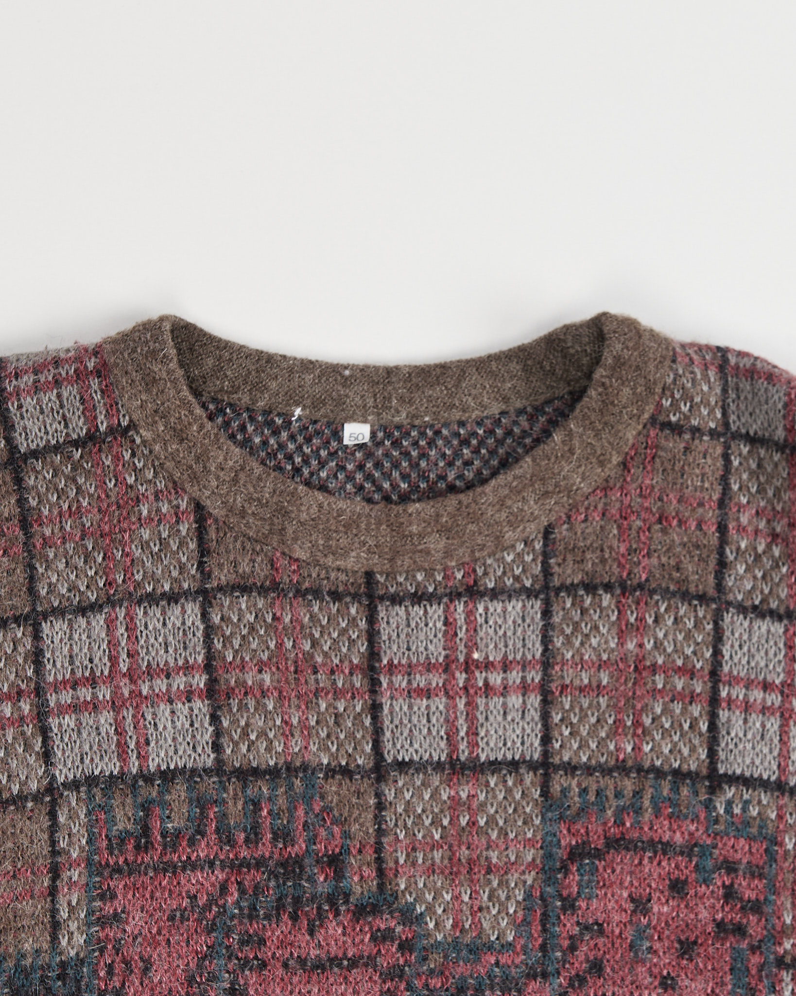 Вязаный свитер с графичным рисунком и вышивкой всадника — фото 3