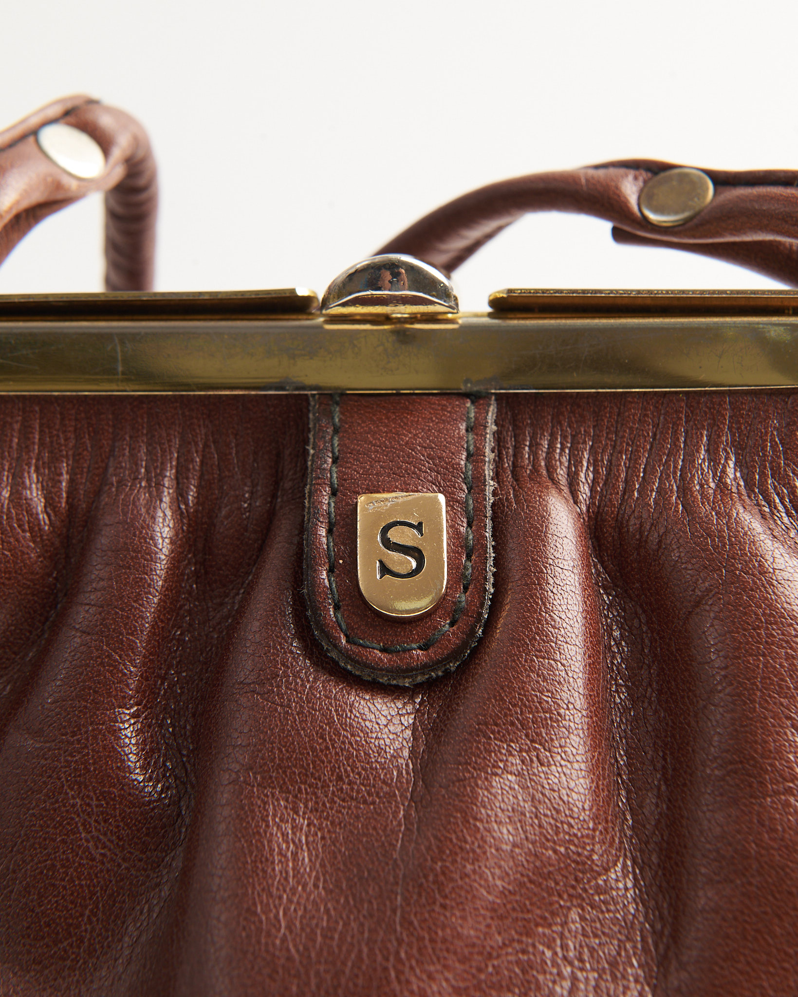 Сумка-ридикюль из натуральной кожи — фото 3