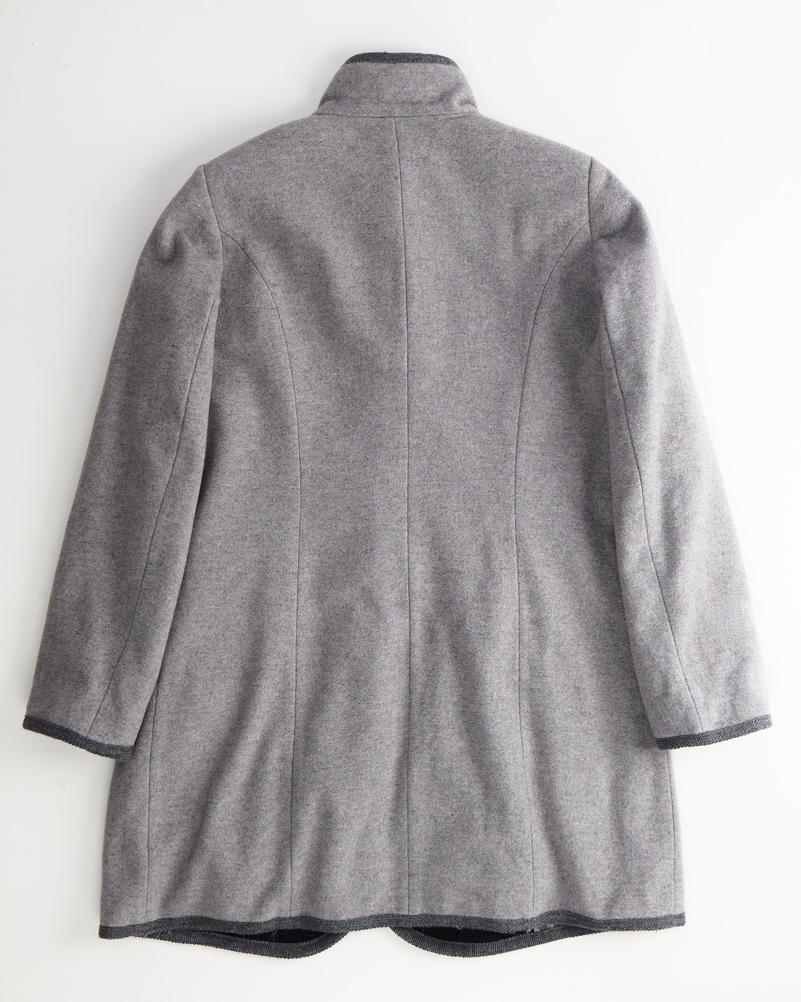 Пальто из шерсти с меховой подкладкой — фото 2