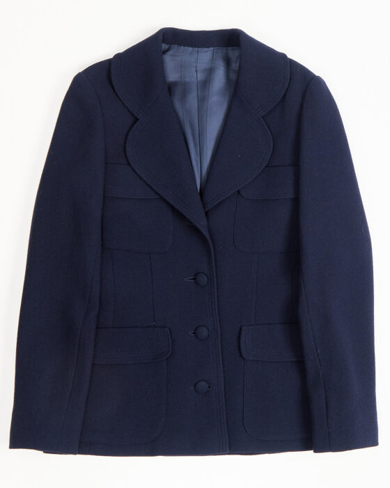 Темно-синий жакет