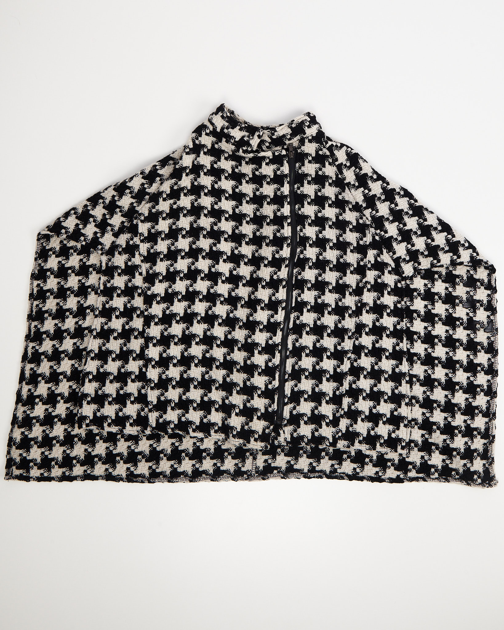 Кейп в крупную гусиную лапку