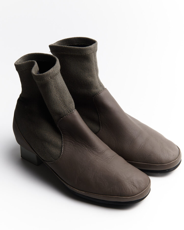 Кожаные ботильоны Camper