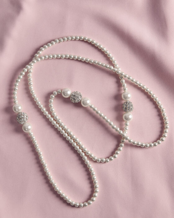 Бусы из искусственного жемчуга