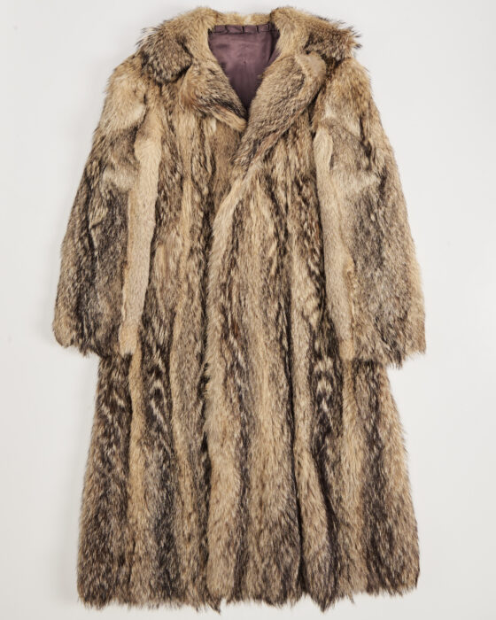 Шуба из натурального меха волка — фото 3