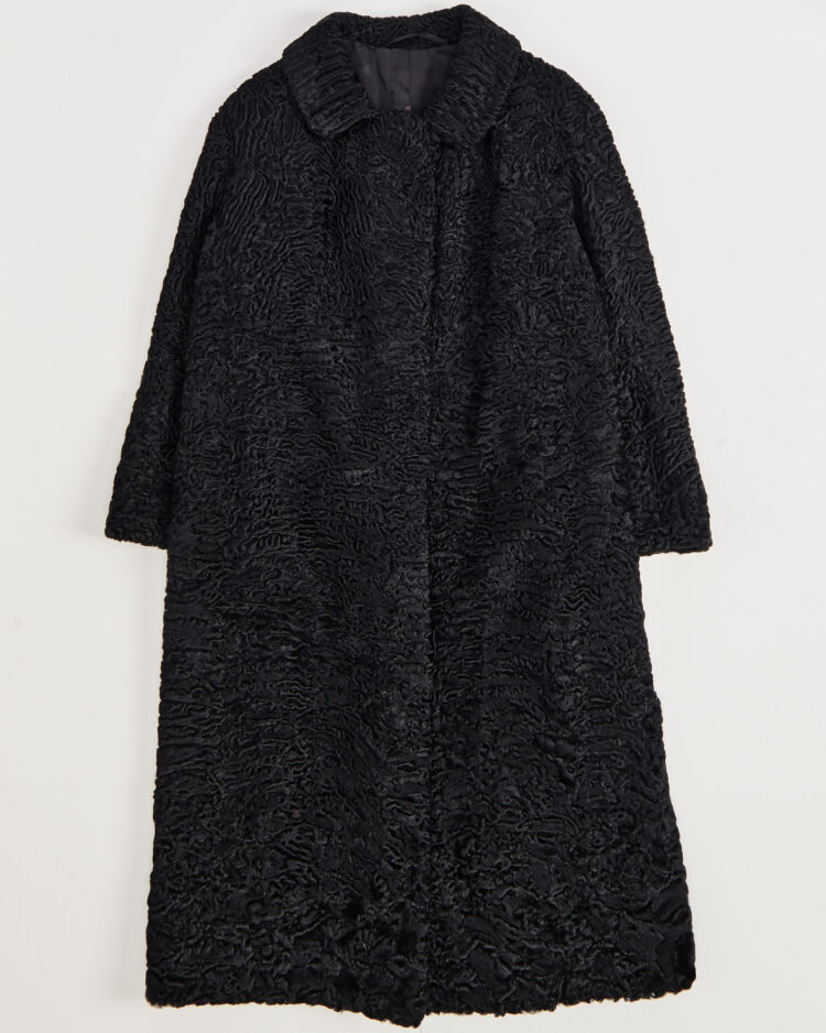 Шуба из каракуля