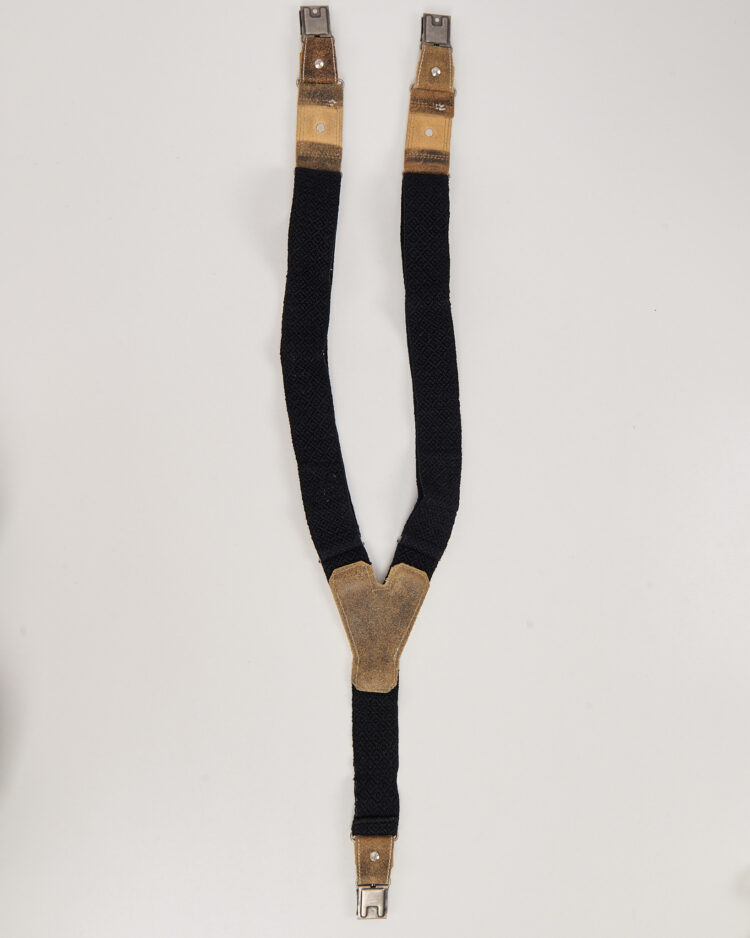 Винтажные подтяжки