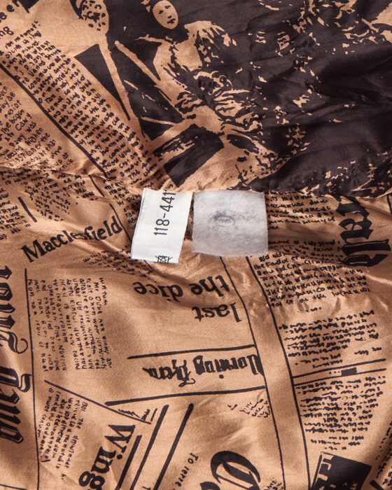 Винтажная кожаная куртка с нашивками — фото 6