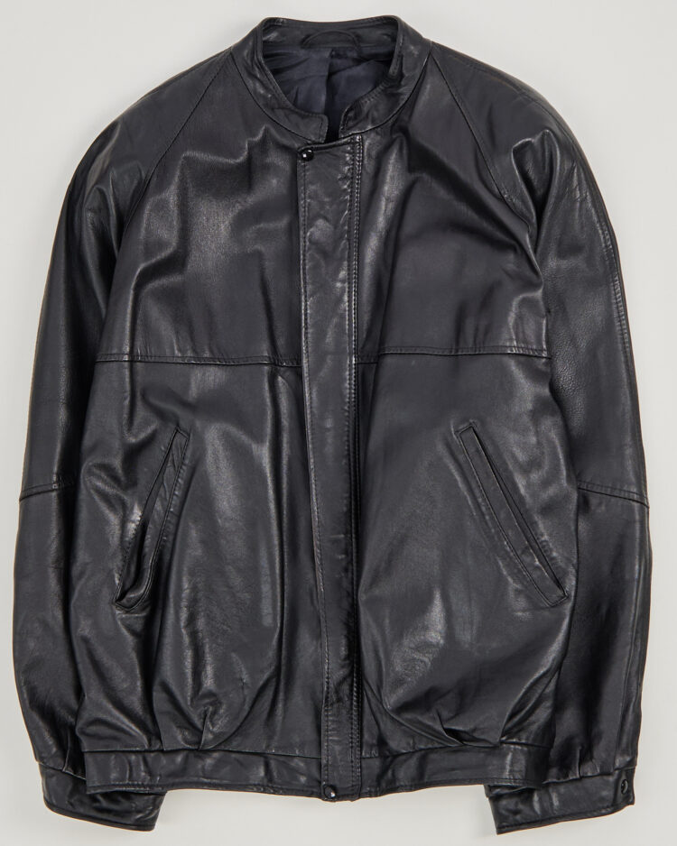 Винтажная кожаная куртка