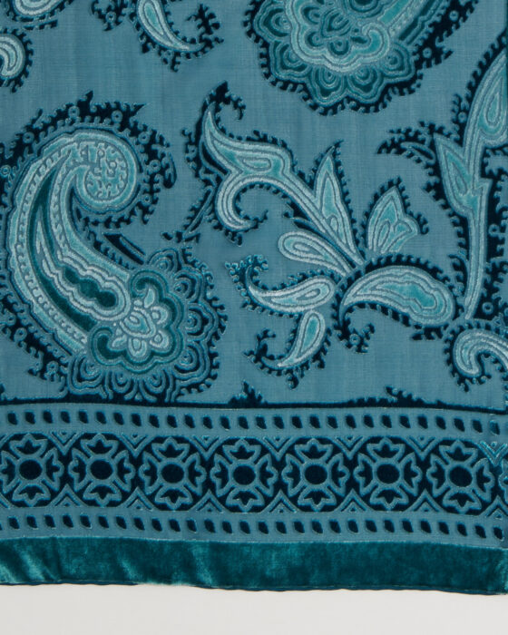 Шарф из вискозы и шелка — фото 3