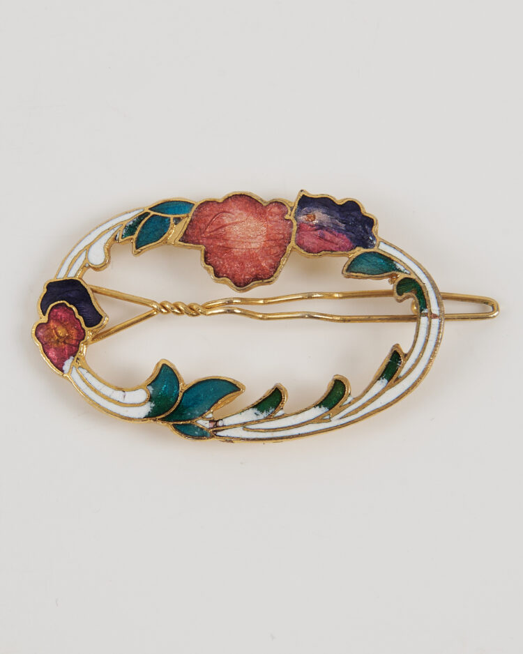 Винтажная брошь с эмалью