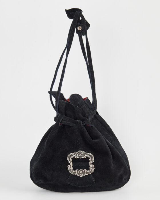 Бархатная сумка с металлической пряжкой