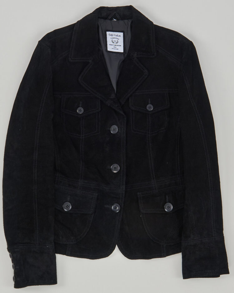 Замшевая куртка Outfit Fashion