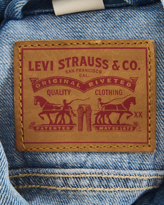 Джинсовая куртка Levi`s Levi Strauss & Co — фото 5
