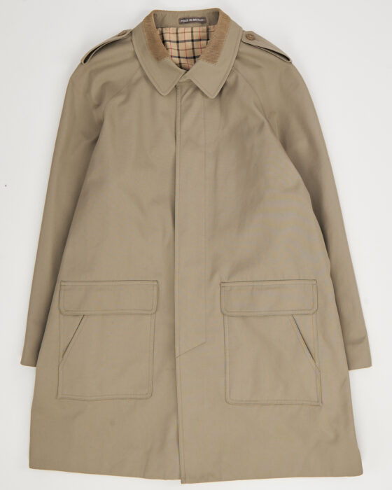 Винтажный плащ