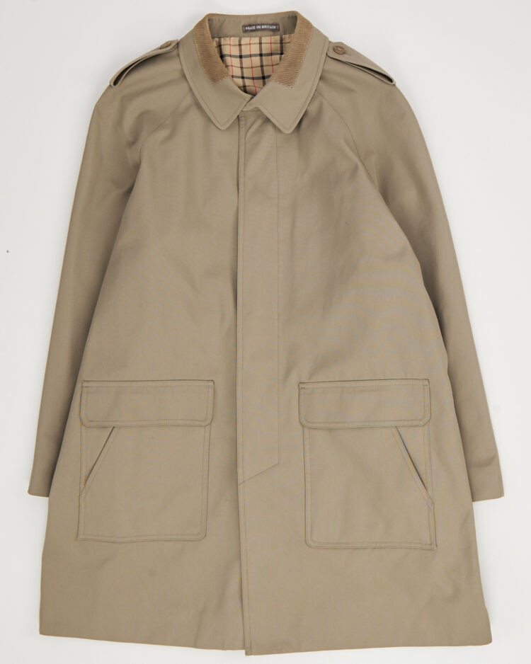 Винтажный плащ