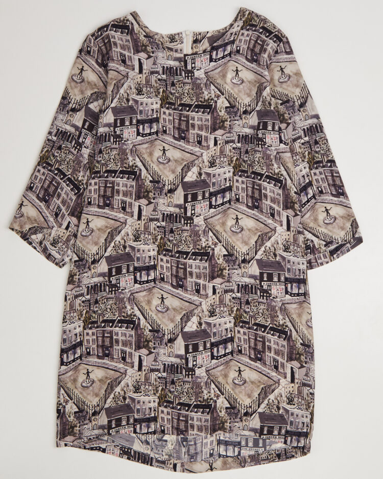 Платье с архитектурным принтом
