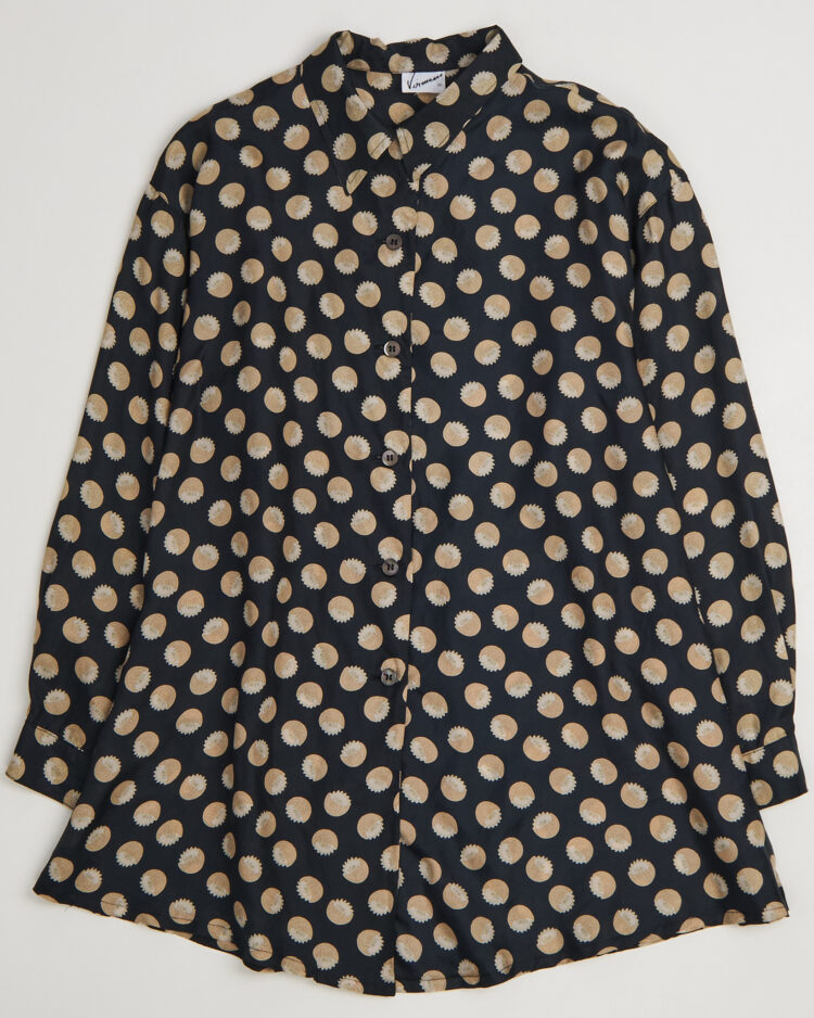 Рубашка с графичным принтом