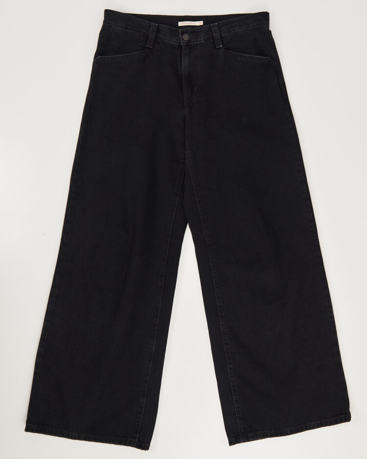 Джинсы в стиле baggy wide leg