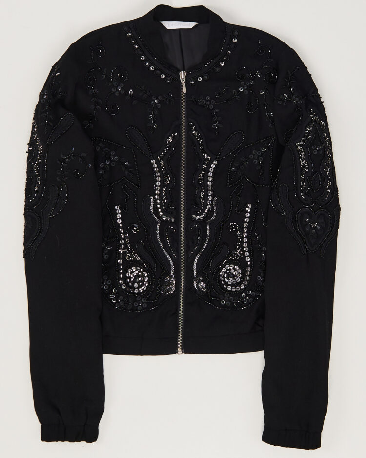 Бомбер с вышивкой