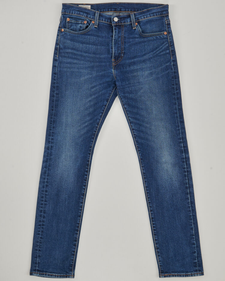 Джинсы Levi Strauss & CO