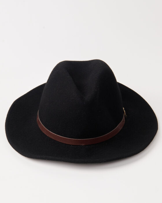 Шляпа из шерсти