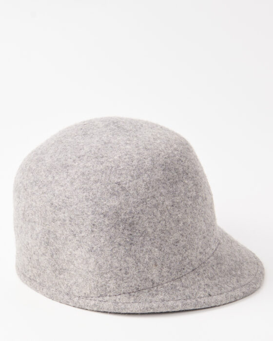 Шляпа шерстяная