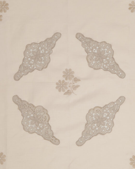 Скатерть с кружевными вставками — фото 3