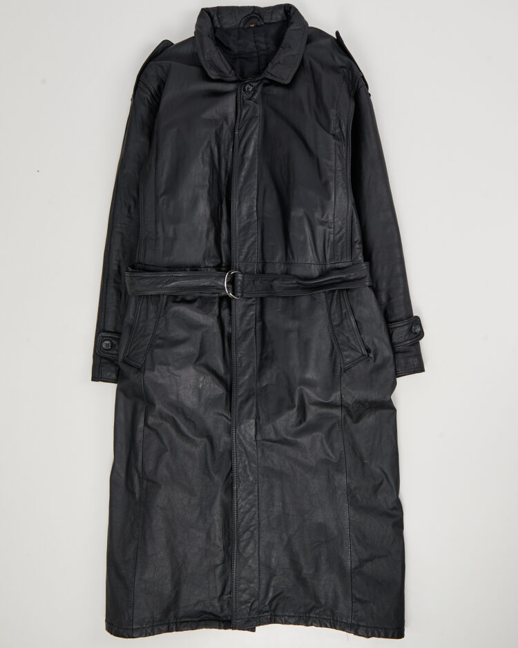 Кожаный плащ