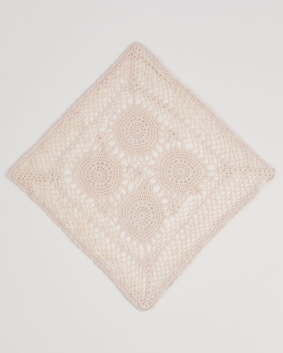 Вязаная наволочка с узором — фото 3