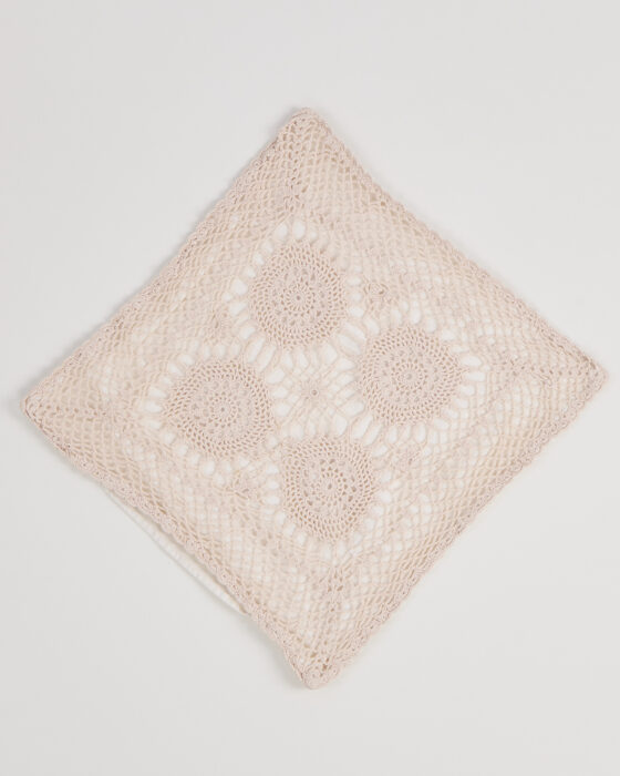 Вязаная наволочка с узором — фото 5