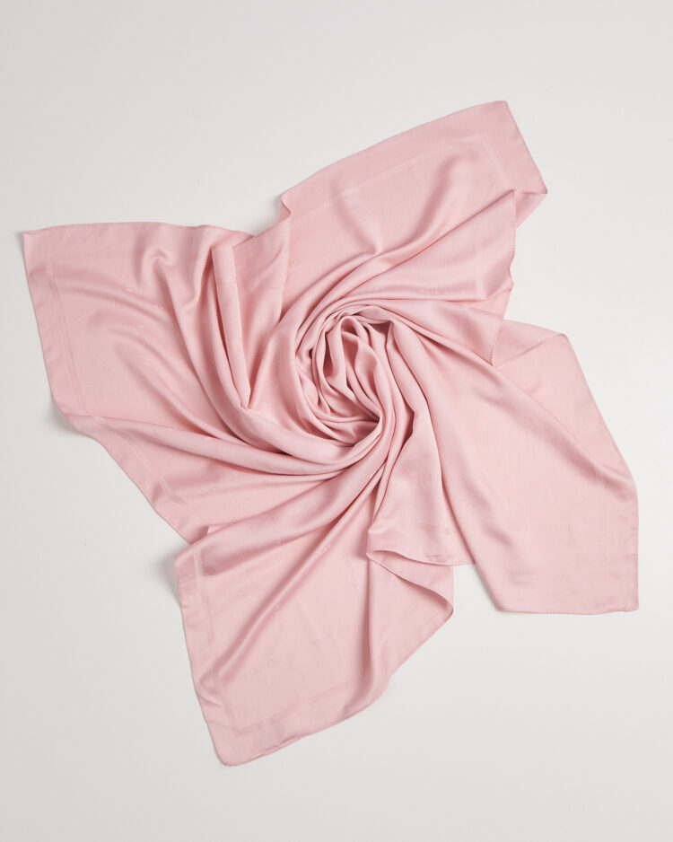 Розовый платок Elie Saab