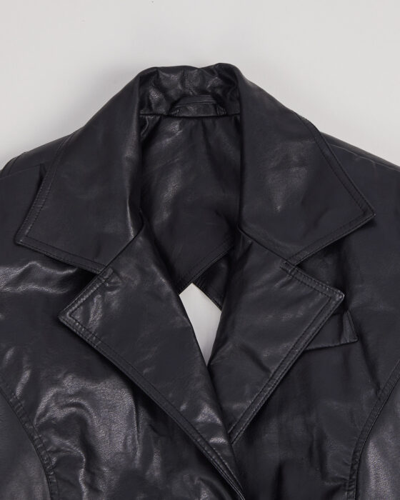 Авангардный жакет из эко-кожи — фото 3