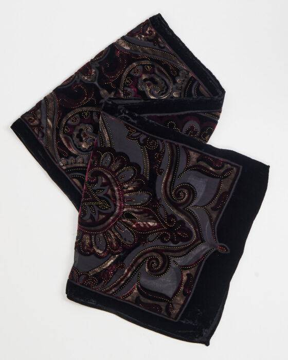 Платок с орнаментом — фото 2